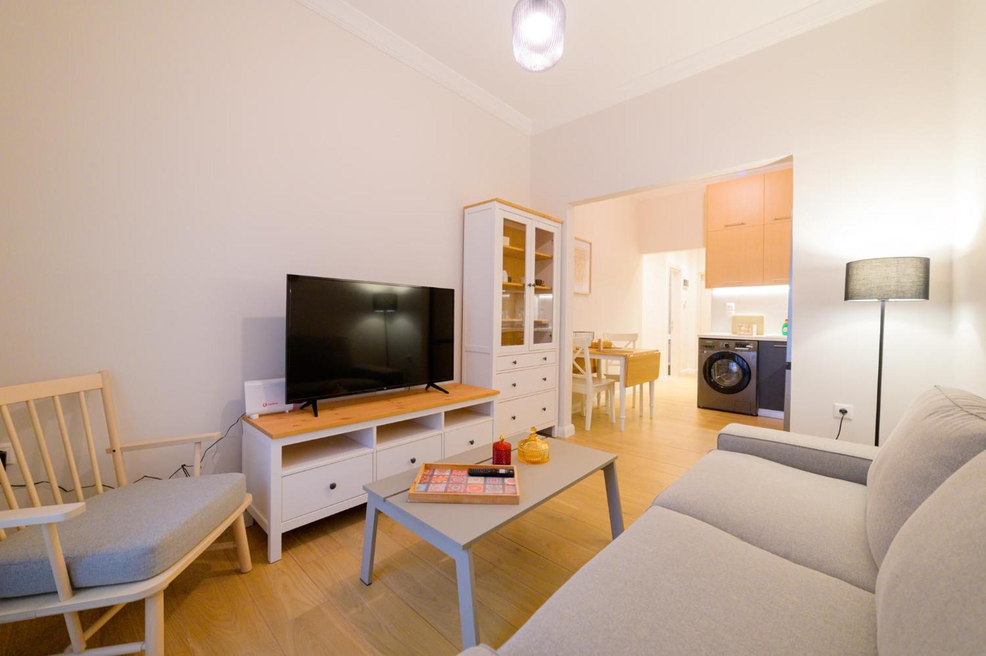 New Modern 2Nd Floor Apartment Thessalonique Extérieur photo