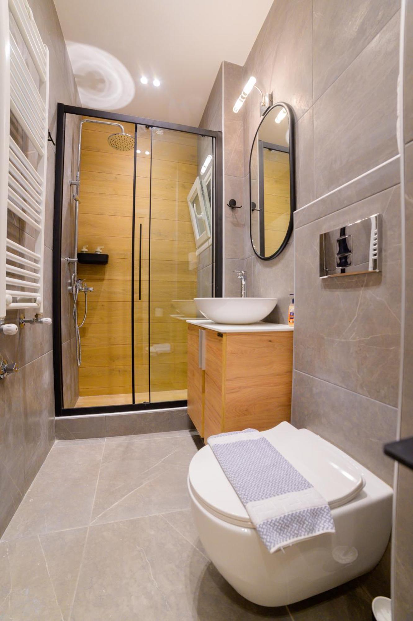 New Modern 2Nd Floor Apartment Thessalonique Extérieur photo